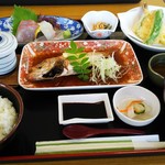 地魚料理 恵比須 - ノドグロ煮付セット