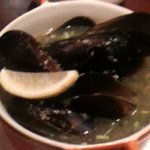 アジアンビストロDai 新百合ヶ丘店 - ムール貝の白ワイン蒸し　ハーフ　893円