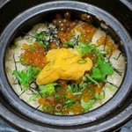 魚菜由良 鼎 - 土鍋ごはん980円、雲丹といくらを選択