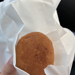 豆腐庵山中 - うのはなあんドーナツ150円。これは時間経って食べたのでプレーンほどの生地の感動はなかった。でも中のあんこがきんつばくらいの粒の残り具合でかなり好み。