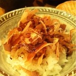 新ばし 久 - 鰹節ご飯