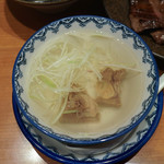 味の牛たん 喜助 - テールスープ
