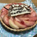 キル フェ ボン グランフロント大阪店 - 桃のタルト