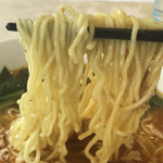 中一素食店 - 麺のリフト