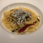 So.ler - 釜揚げシラスと桜の葉のパスタ