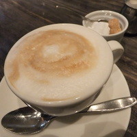 grigio la tavola - カプチーノ