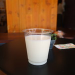 モーモーズ - 牧場牛乳