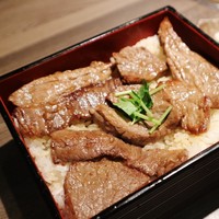 極上松阪牛 牛追道中 - 