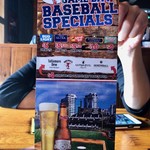 BUB'S AT THE BALLPARK - 野球の試合のある日はその他のビールもちょっとお得。