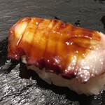 晶 - お好み 2貫目 タコ 香りが豊かです