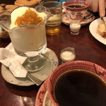 珈琲専門店 杜 - ブレンドコーヒーとアイスクリーム