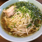 ラーメン専門 鷹 - ラーメン大 950円