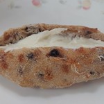 パン・ドゥ・マルシェ - ブルーベリーとクリームチーズのフルート