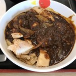 松屋 - ごろごろ煮込みチキンカレー。
            チキン煮込んでる？？？