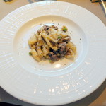 ラ スフォリーナ - ランチB3,900円：カヴァテッリ鴨のラグーソース