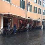 Tonnarello - 外観（大雨…）