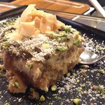 Mr. 100 Tiramisu - №８:ピスタチオクリーム＆クランチココナッツ