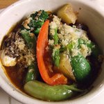 fino - 柔かく煮込んだ牛筋と有機野菜のオーブン焼き