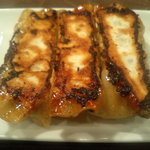 刀削麺荘 唐家 - 餃子