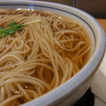 蕎麦 ひのや - 【2011.12.　再訪∞】　大盛の表面状況