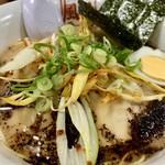 風風ラーメン - ばり黒豚骨（辛ネギトッピング）