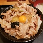 伝説のすた丼屋 - 生姜丼