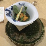 トゥ・ラ・ジョア - 新玉葱と海鮮の蒸し物