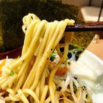 麺小屋 てち - みそら〜めん 大(腹ぱんぱん) 麺リフトアップ