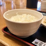 Meshiya miyamoto munashi - ［2019/05］目玉焼きとウインナー定食(390円)