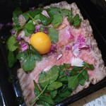 トゥ・ラ・ジョア - ●冷製十勝牛の薄造り