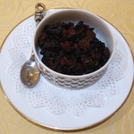 トゥ・ラ・ジョア - ドライフルーツの赤ワイン煮