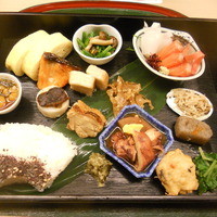 味舌 - ランチのおしのぎ（お弁当）