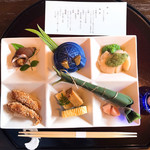 阿寓 - １：八寸　兜の器