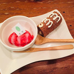 風樂 - 週替りデザート、あまおうシャーベット、鯉のぼりロール
