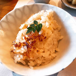 料理屋くおん - おかわりにはおこげも♪