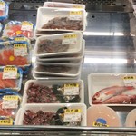 黒崎屋 - 生のホタルイカ。釜茹でも有りますが、美味しく食うなら生を家で茹でるのが1番！！！
      茹で過ぎは禁物！！！
      
      のどぐろもあった。
      
      
      