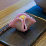 上生菓子（じやうなまぐわし）