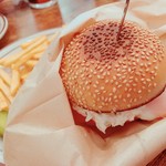 FLEDGED BURGER - 