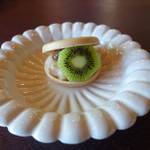 季節の菜食ご飯 そや - 白あんとカカオのもなか、皐月のお食事