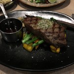 clifford's grill & lounge - GRAIN-FED ANGUS SIRLOIN