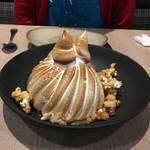 clifford's grill & lounge - BONBE ALASUKA