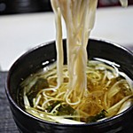 鳥公 - 麺とスープがよく絡んでます