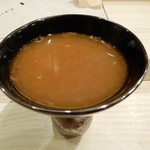 くりや - ガラブイヤベース（塩、浅利、北寄貝紐で味付け）