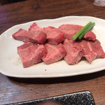 板前焼肉 一光 - 厚切り塩タン