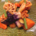 Ootoya - 鶏と野菜の黒酢あん定食のおかずにズームイン