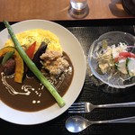Suzukake - 富良野野菜と塩ザンギオムカレー♬