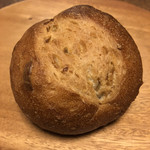 国産小麦と天然酵母のパン工房ヒビノ - ジンジャーパン