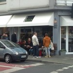 Naniwa Noodles & Soups - いつも大行列