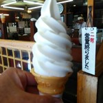 お好み焼 千代 - 「ソフトクリーム」300円