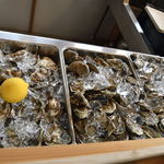 牡蠣場 - たっぷり牡蠣を用意いただきました